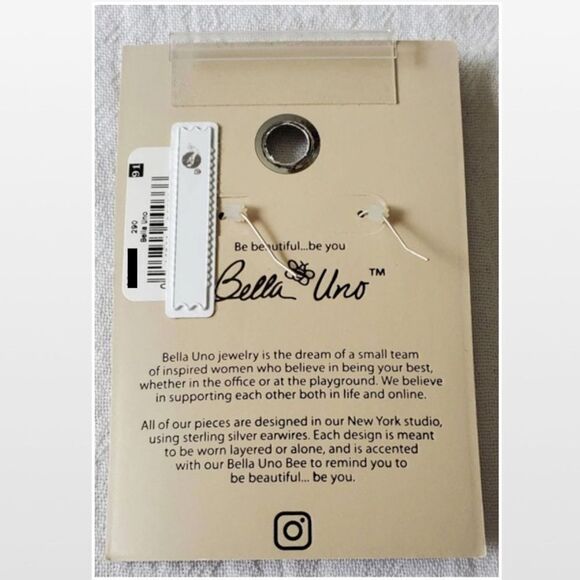 New Bella Uno Earrings Womens Silver Dangle Three Tier Drop Triangle Jewelry NWT - Picture 7 of 16